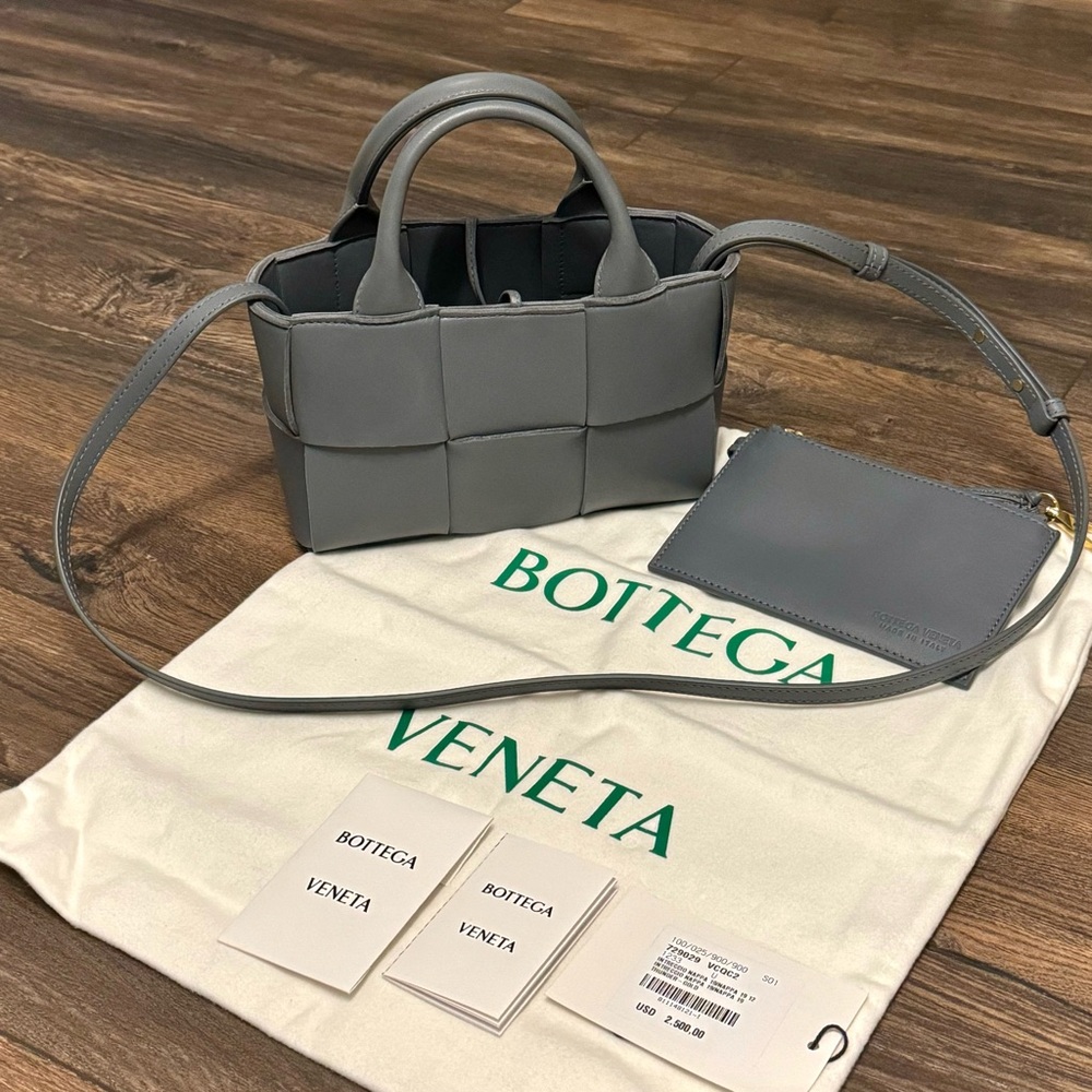 Bottega Veneta Candy Arco Tote Bag in Thunder Grey